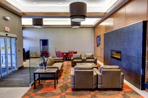 Radisson Hotel & Suites Fort Mcmurray image 12